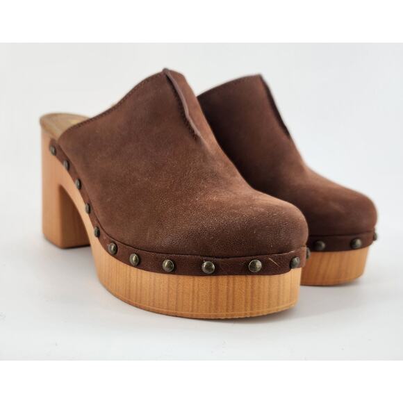 Mia Dark Brown Faux Suede Closed Toe Chunky Clog Block Heel Shoes Women's size 8 - Picture 1 of 5